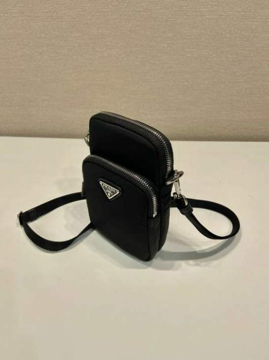 Picture of Prada Mens Bags _SKUfw167302894fw